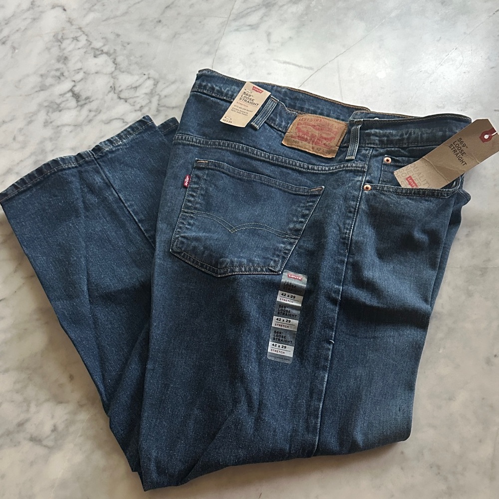 Levi's 569 Loose Straight Jeans. 42x29. NWT